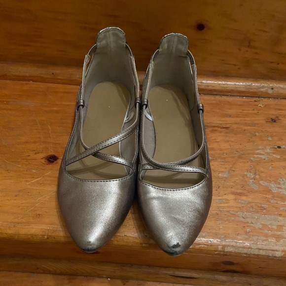 Gap gold ballet flats - Picture 1 of 1